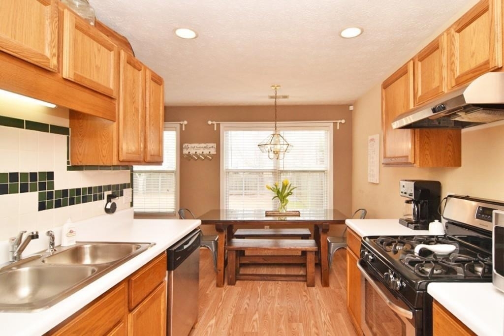 13361 Harpley Court - Photo 9