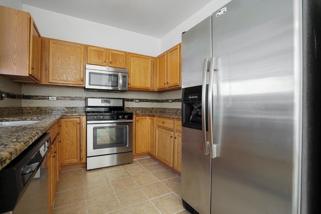 2304 Hudson Circle - Photo 21