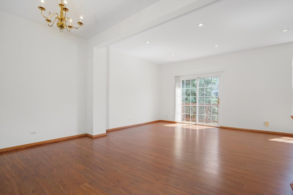 2304 Hudson Circle - Photo 7