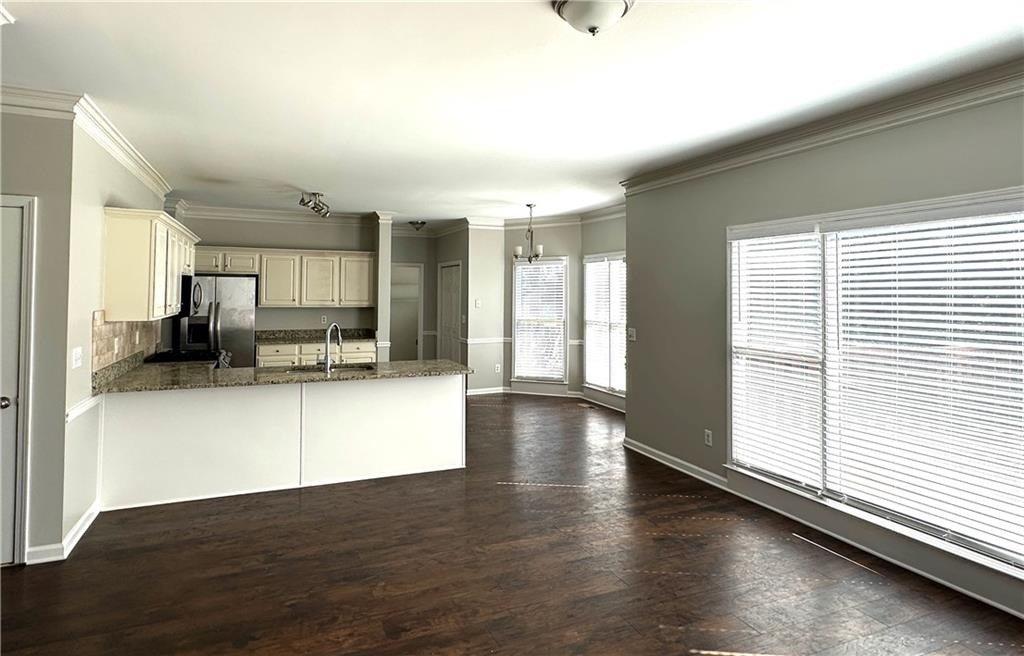 2020 Bentwood Court - Photo 11