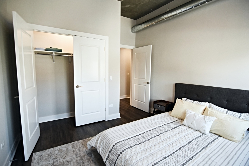 3833 N Broadway Street - Photo 7