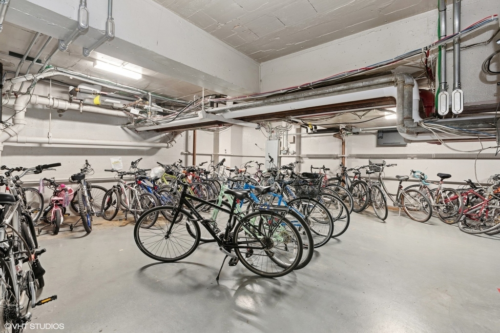 4970 N Marine Drive - Photo 13
