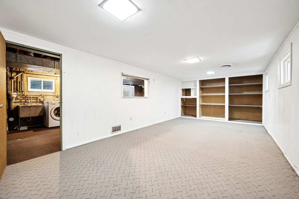 217 Willow Avenue - Photo 15