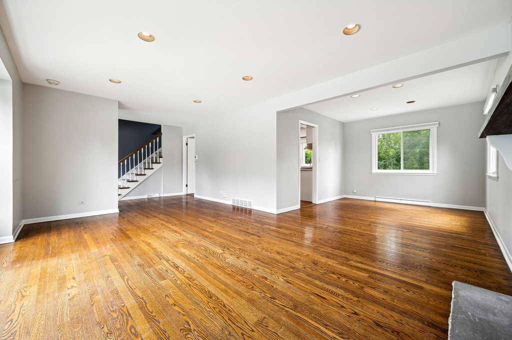 217 Willow Avenue - Photo 2