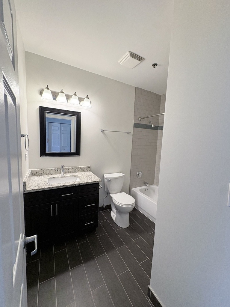 625 Deerfield Road - Photo 9