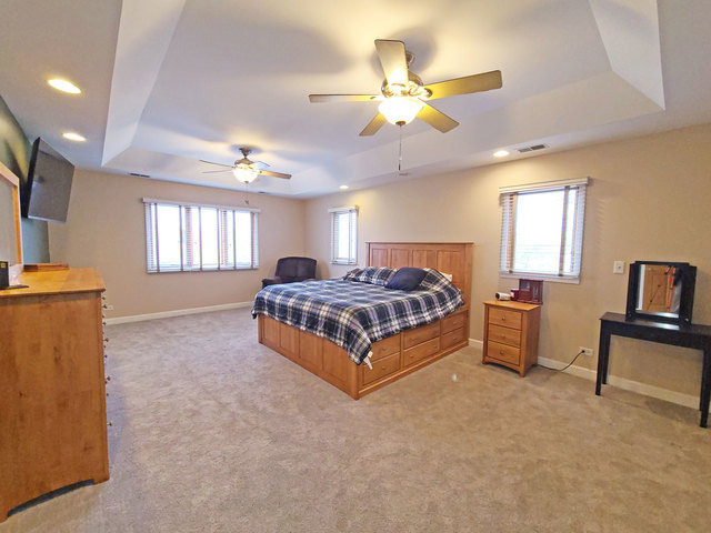 5831 W 109th Street - Photo 16