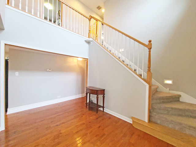 5831 W 109th Street - Photo 14
