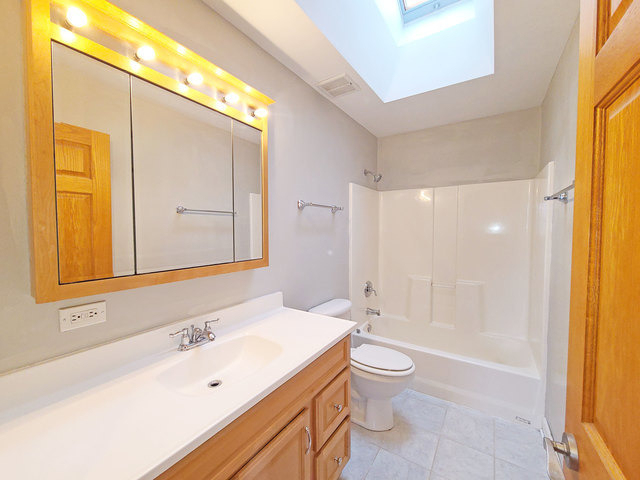5831 W 109th Street - Photo 25