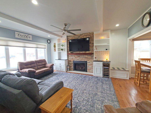 5831 W 109th Street - Photo 4