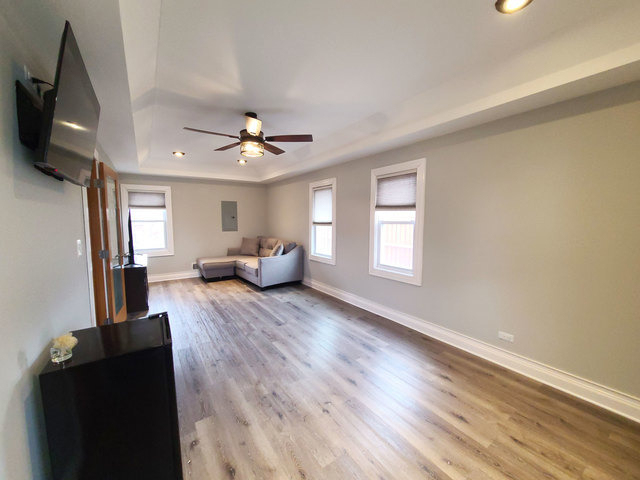 5831 W 109th Street - Photo 12