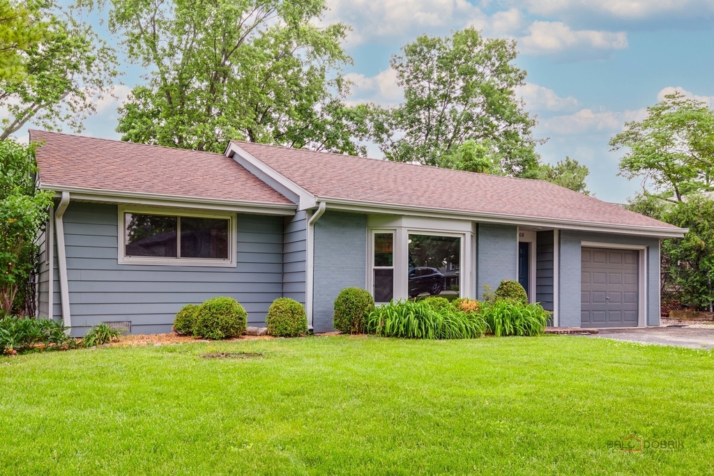 2508 Highland Drive - Photo 1
