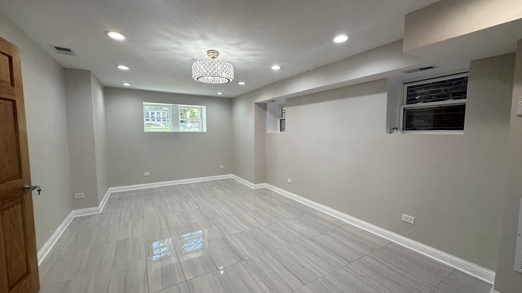 5224 N Bernard Street - Photo 2