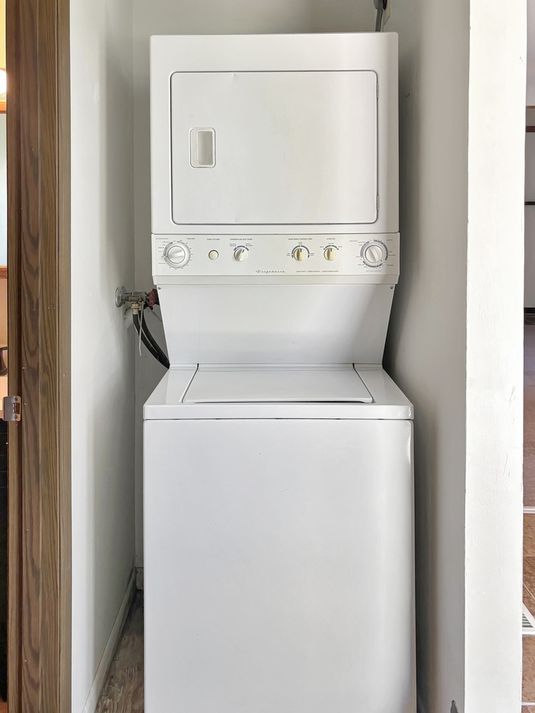 905 Abingdon Court - Photo 4