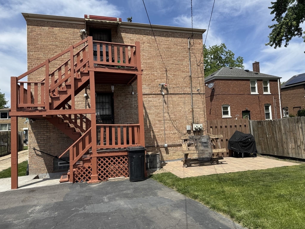 13943 S State Street - Photo 1