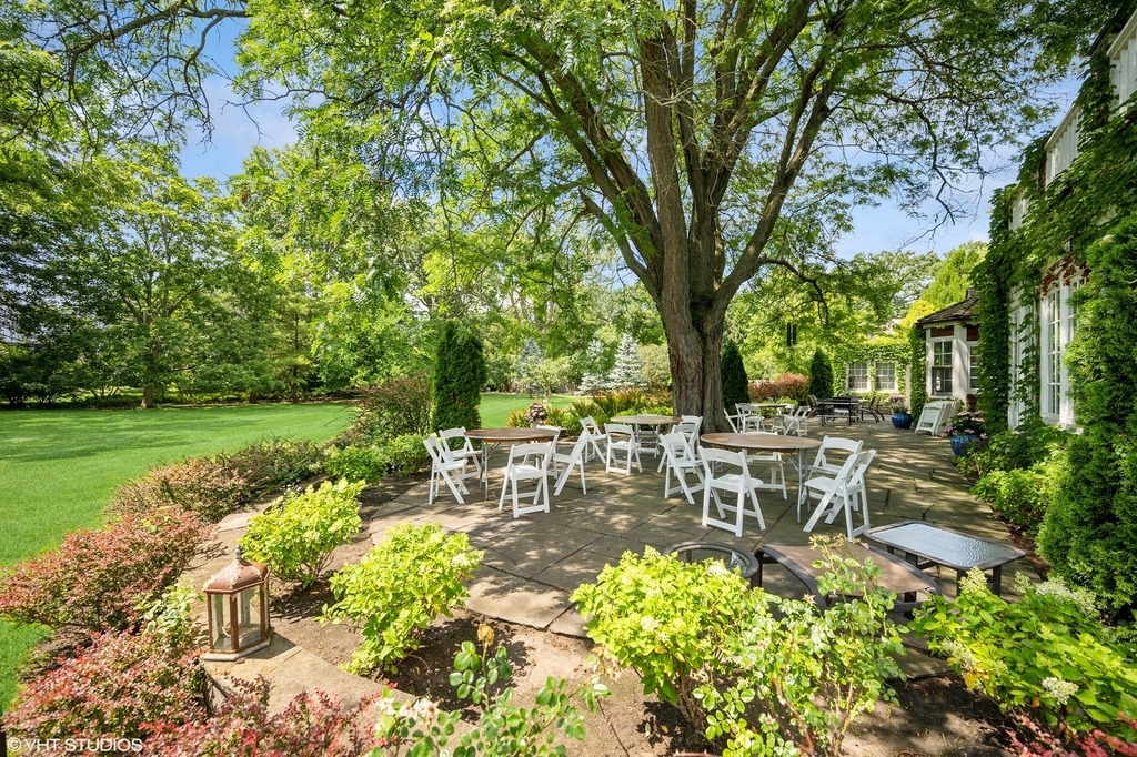 82 Woodley Road - Photo 16