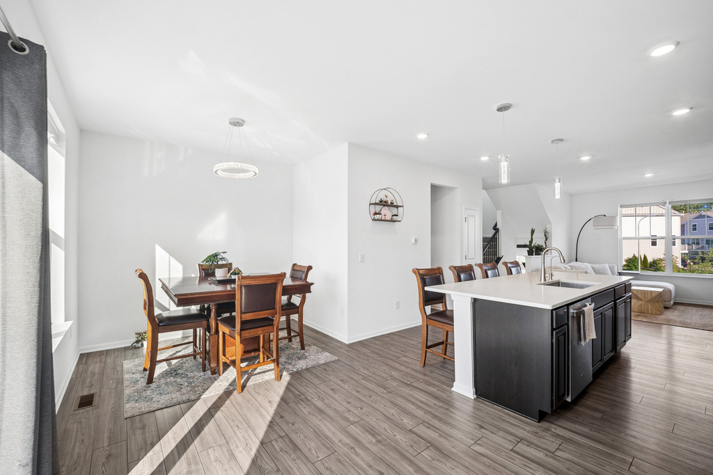 1034 Atterberg Road - Photo 4