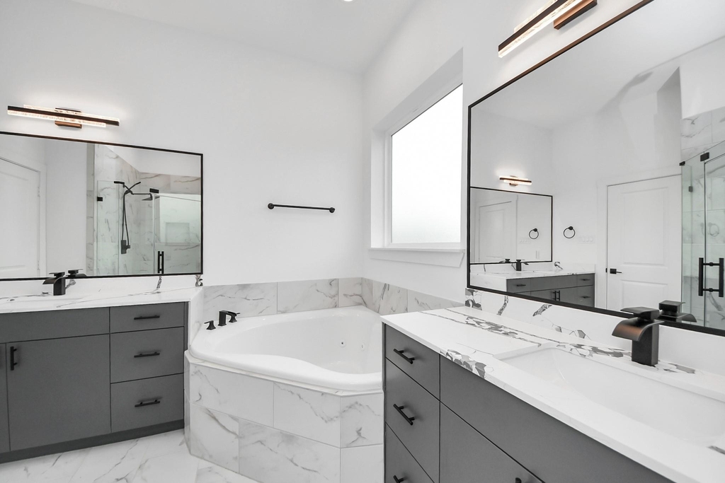 2709 Dennis Street - Photo 32
