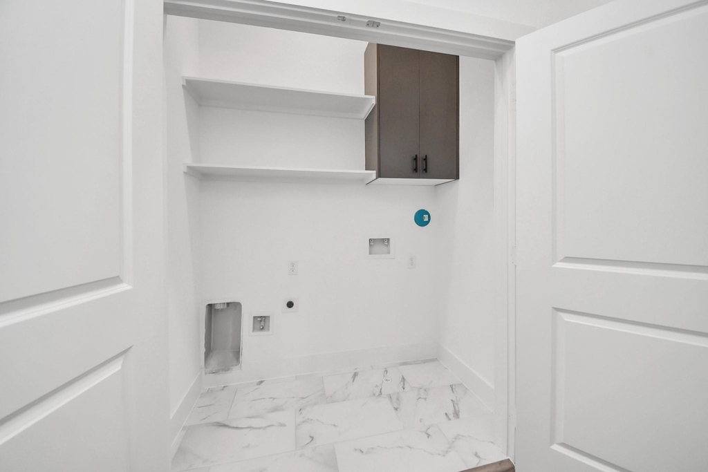 2709 Dennis Street - Photo 27