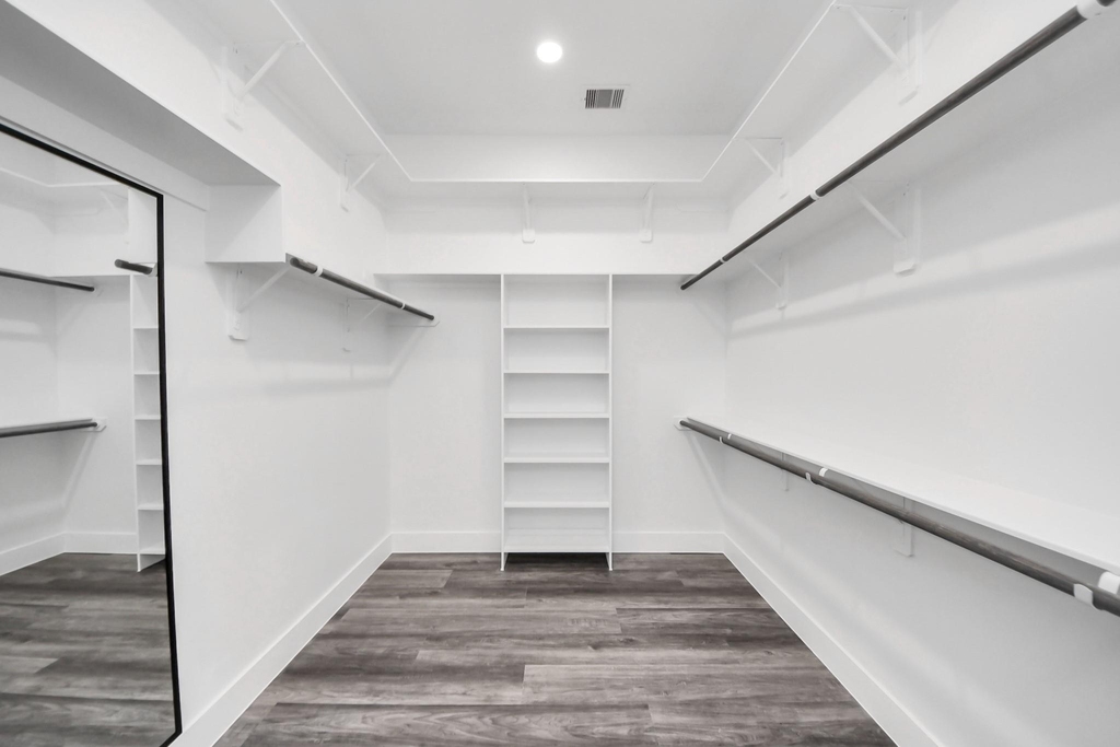 2709 Dennis Street - Photo 29