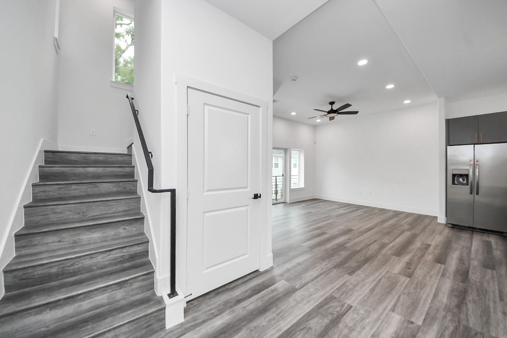 2709 Dennis Street - Photo 25