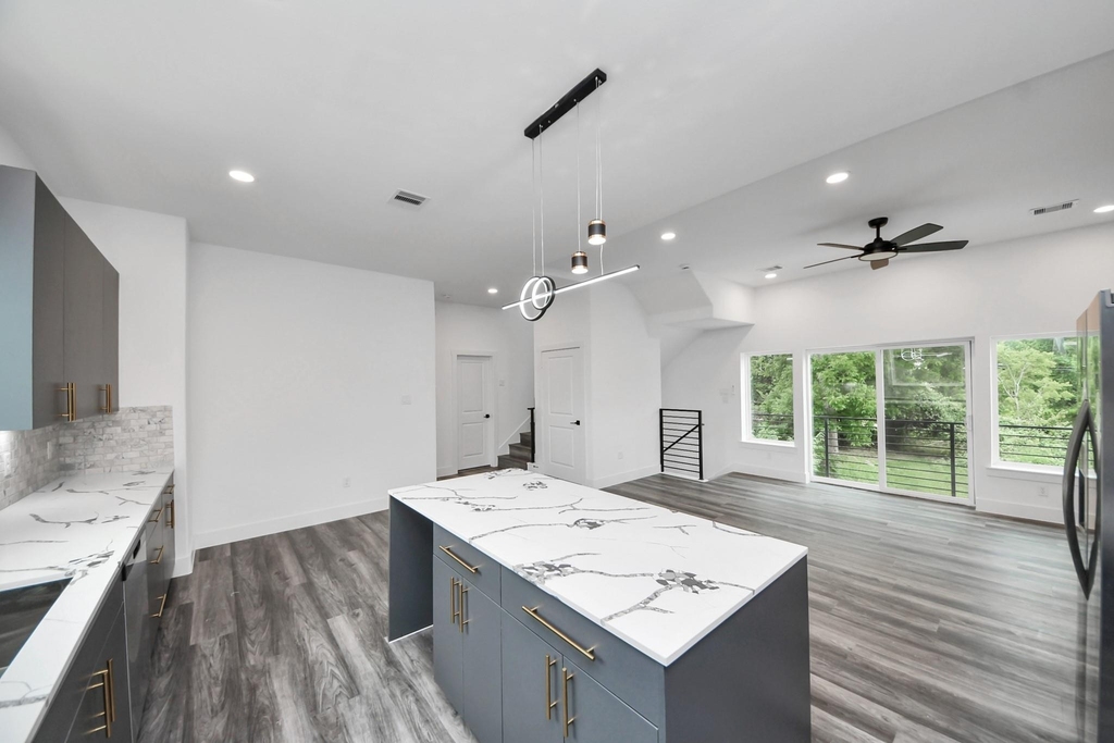 2709 Dennis Street - Photo 19