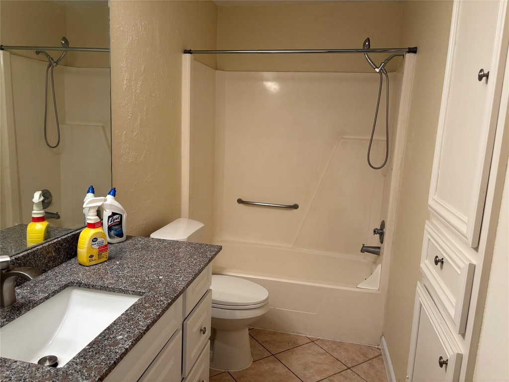 11427 Mulholland Drive - Photo 19