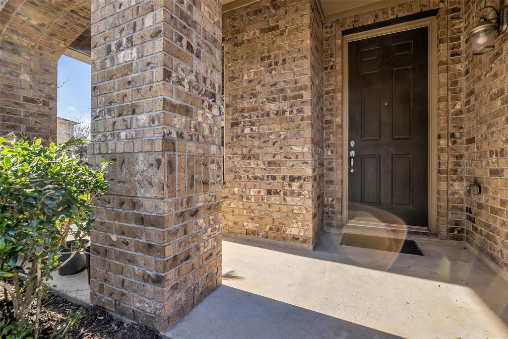1615 Bel Riposo Lane - Photo 3
