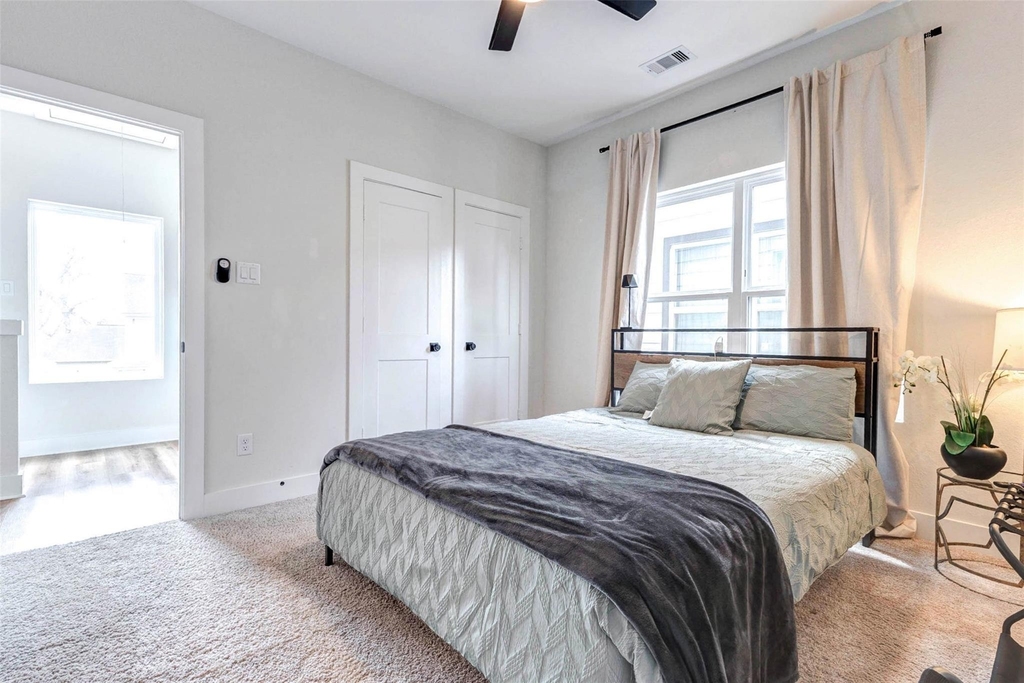 5407 Lee Street - Photo 24