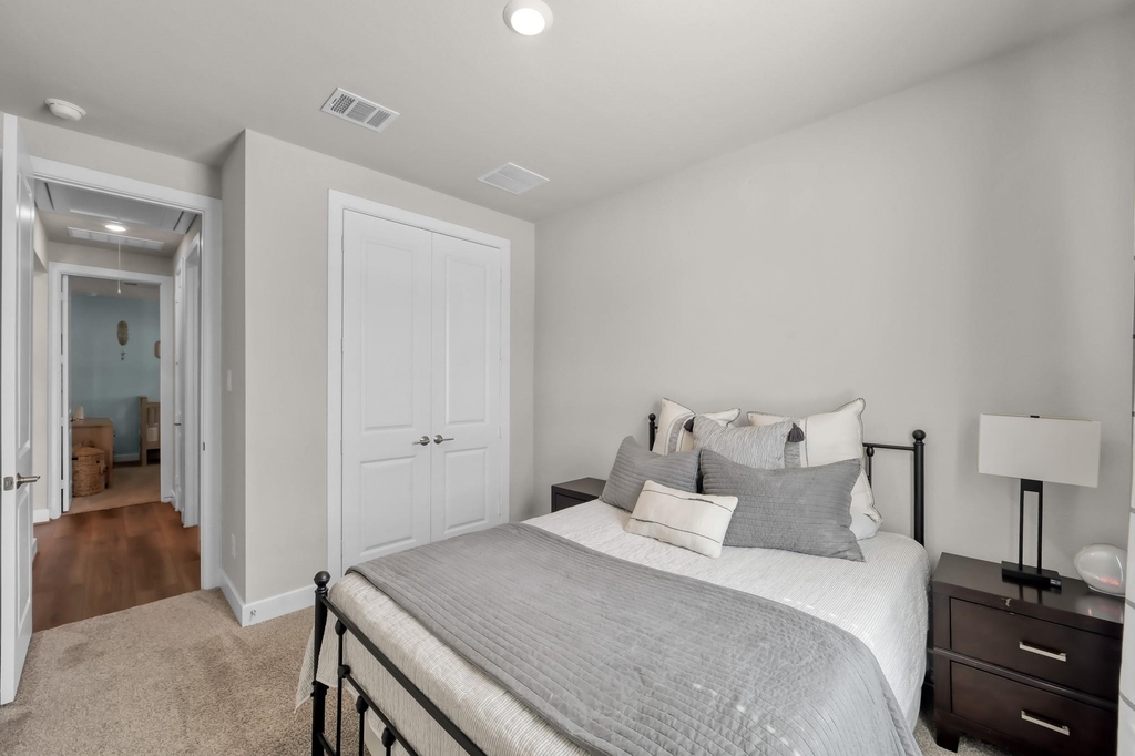 1123 Five T Lane - Photo 32