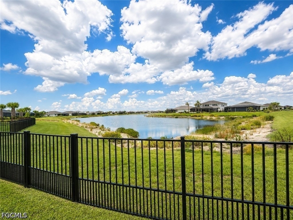 42723 Valley Brooks Street - Photo 22
