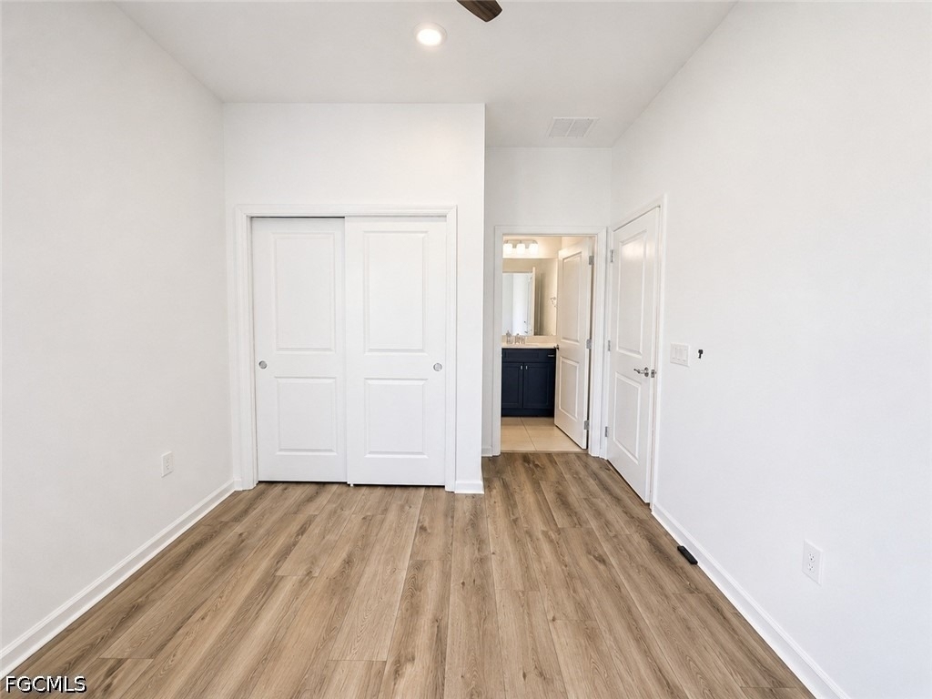 42723 Valley Brooks Street - Photo 10