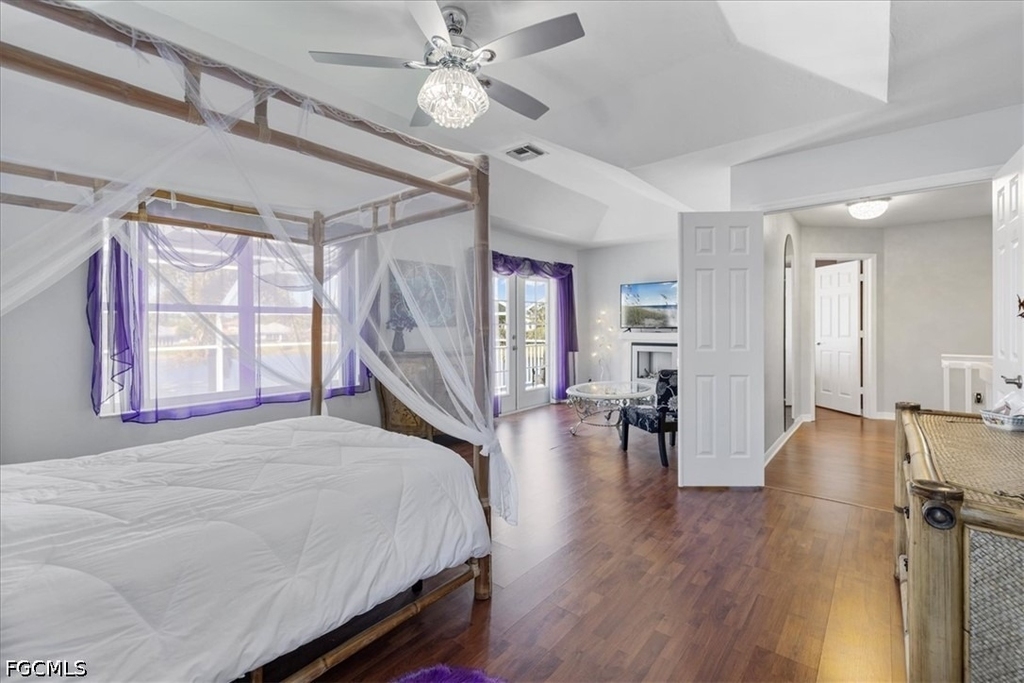 13870 Silver Lake Court - Photo 17