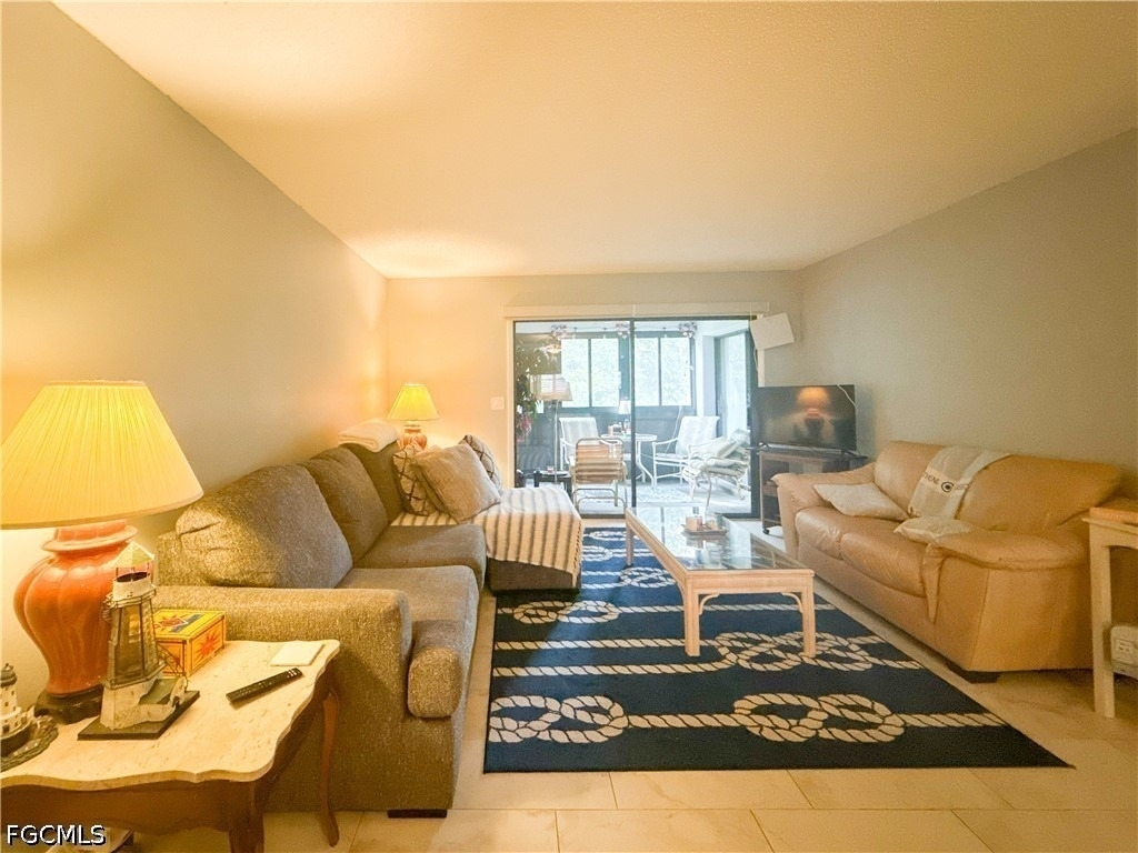 6136 Whiskey Creek Drive - Photo 4