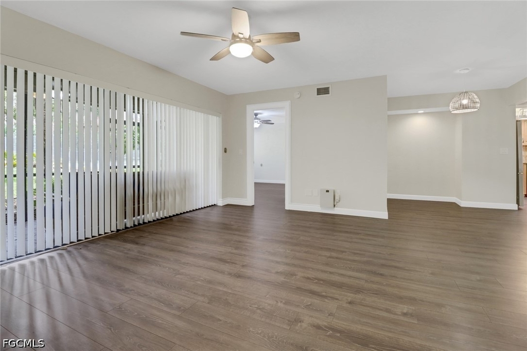 7115 Lakeridge Court - Photo 6