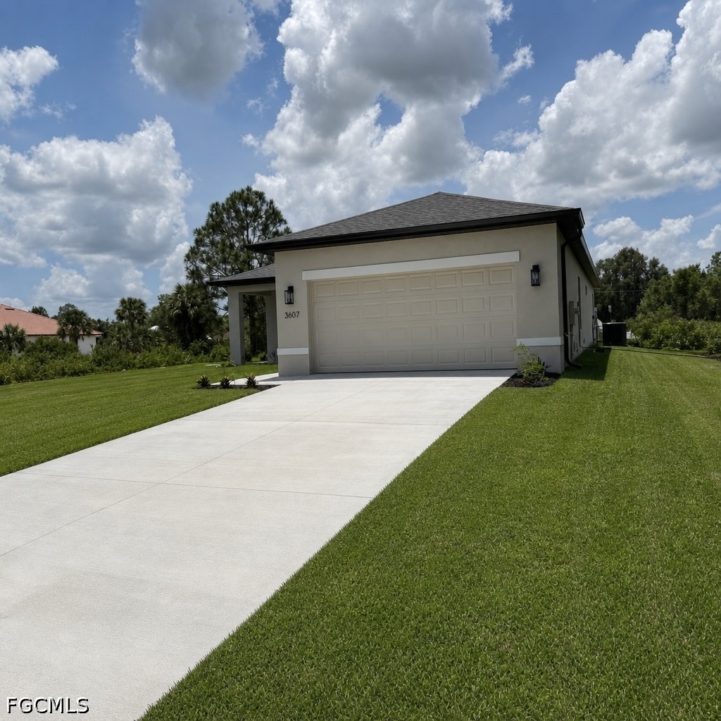 3607 62nd Street W - Photo 1