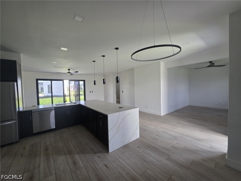 1220 Chiquita Boulevard N - Photo 3