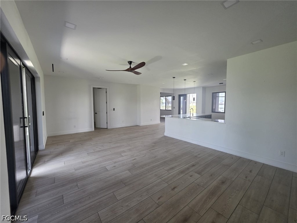 1220 Chiquita Boulevard N - Photo 5