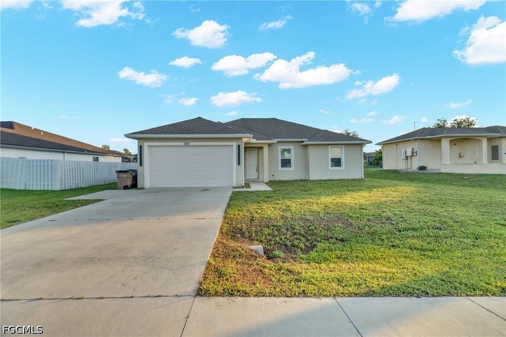 1133 Sw Trafalgar Parkway - Photo 1
