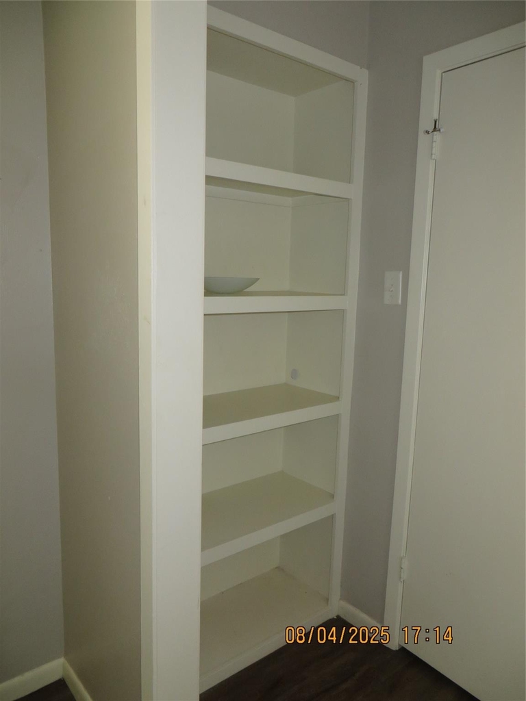 8716 Club House Drive - Photo 4