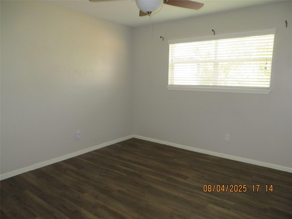 8716 Club House Drive - Photo 3