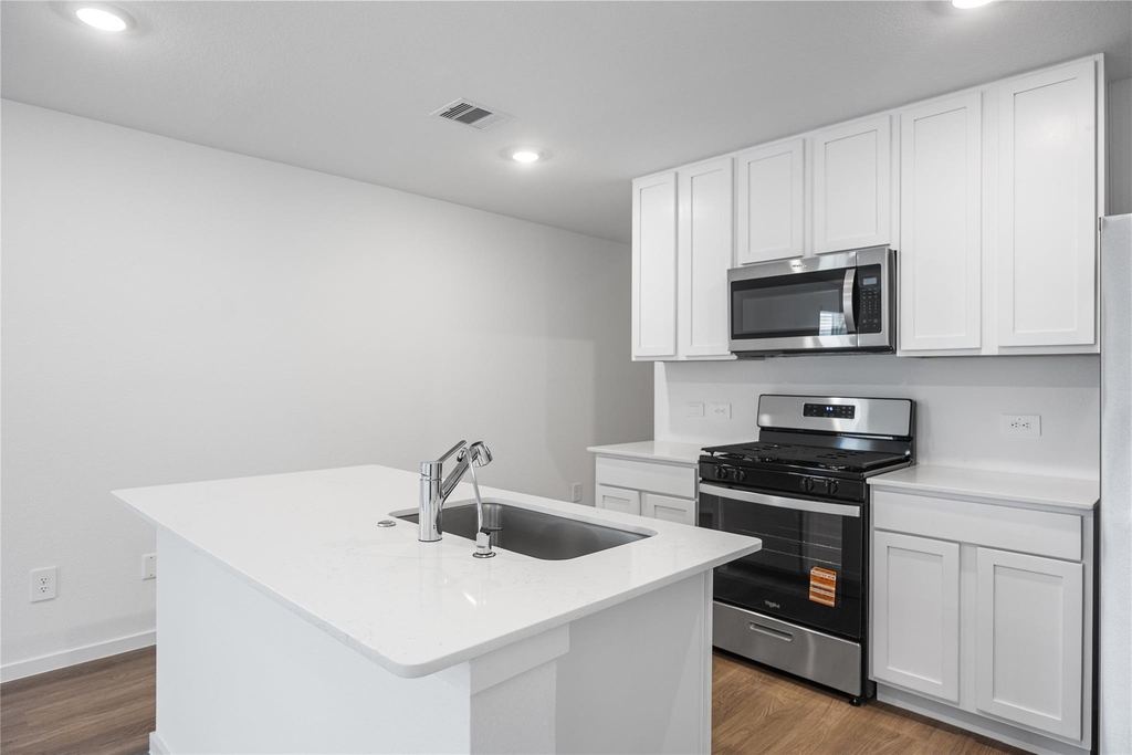18317 Reimann Lane - Photo 8