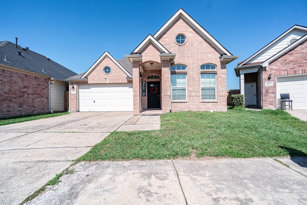 10306 Gerlach Street - Photo 1