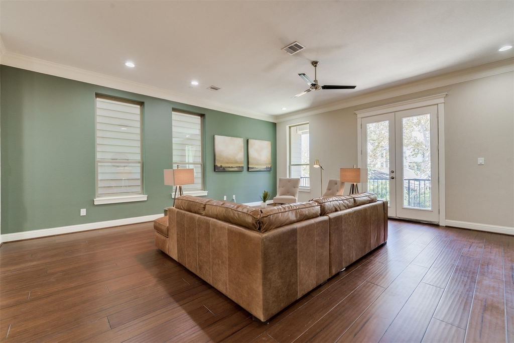 1244 W 26th Street - Photo 34