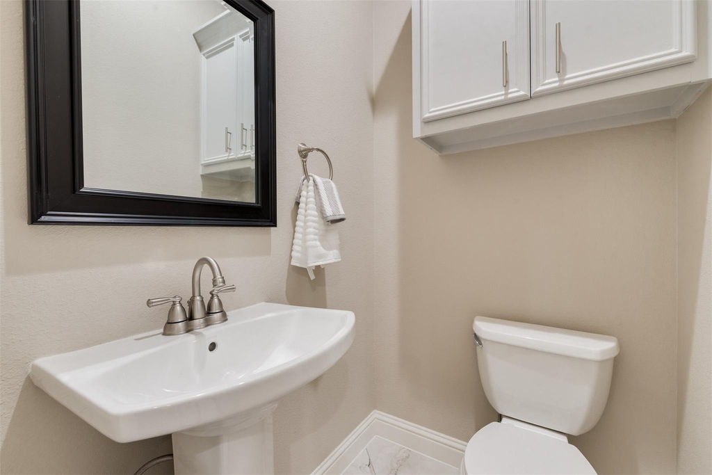 1244 W 26th Street - Photo 49