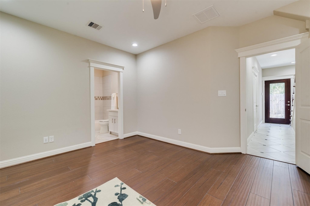 1244 W 26th Street - Photo 43