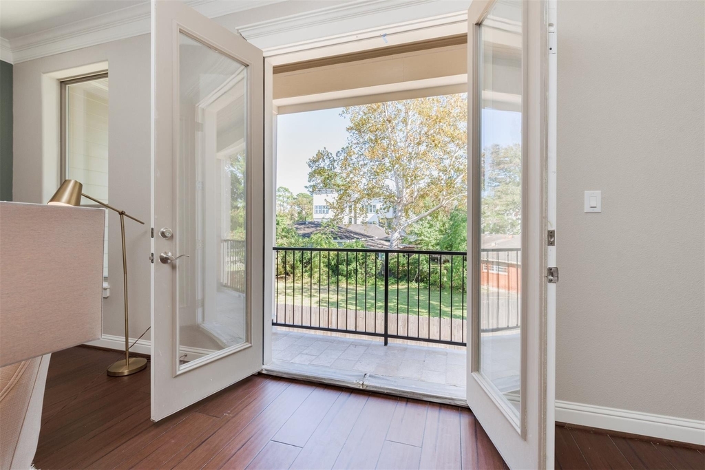 1244 W 26th Street - Photo 39