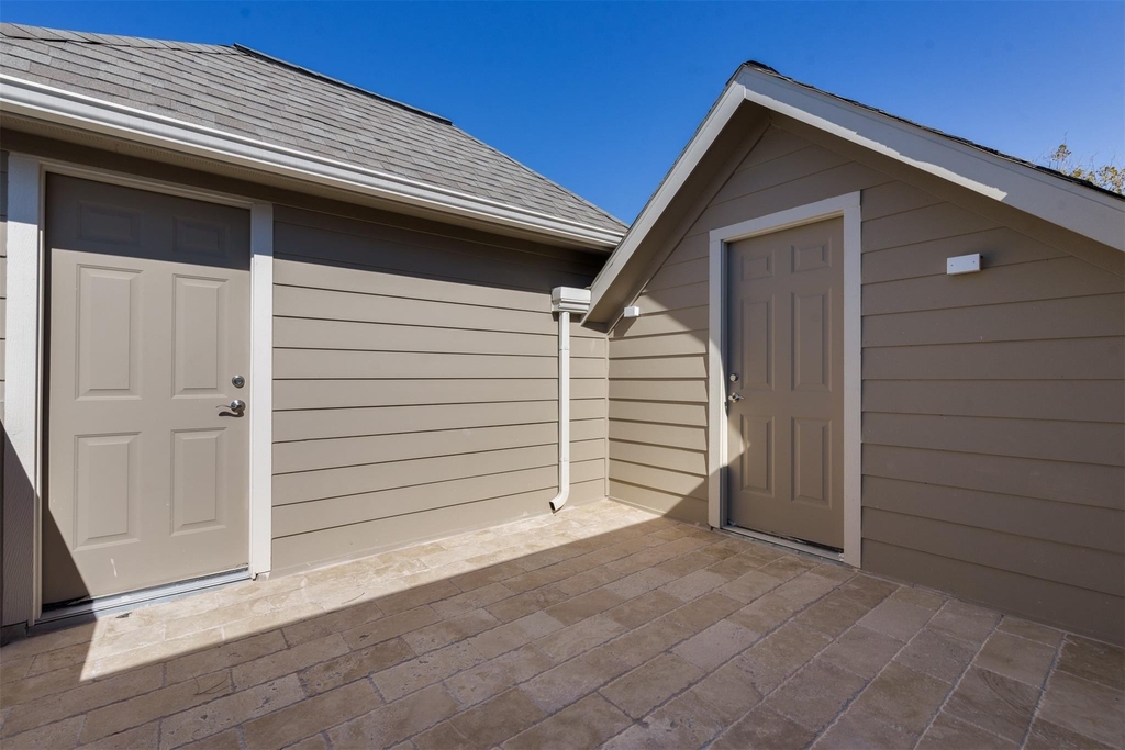 1244 W 26th Street - Photo 45