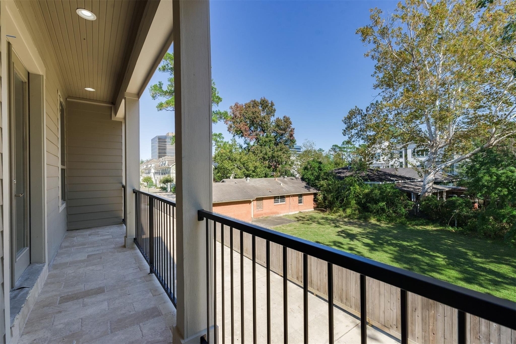1244 W 26th Street - Photo 40