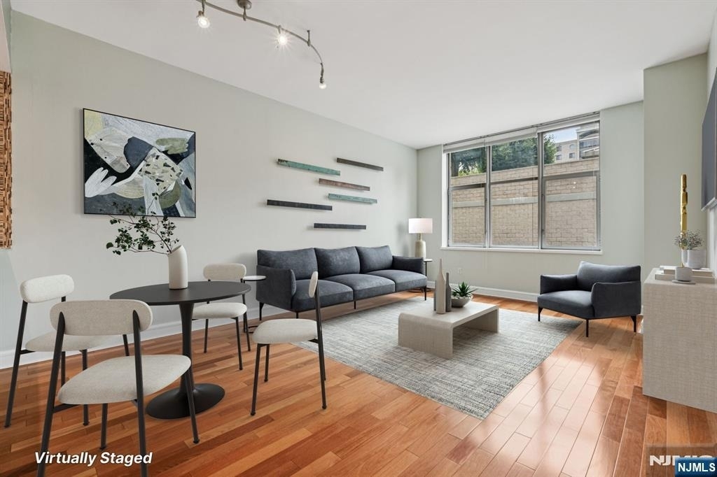 8100 River - Photo 1