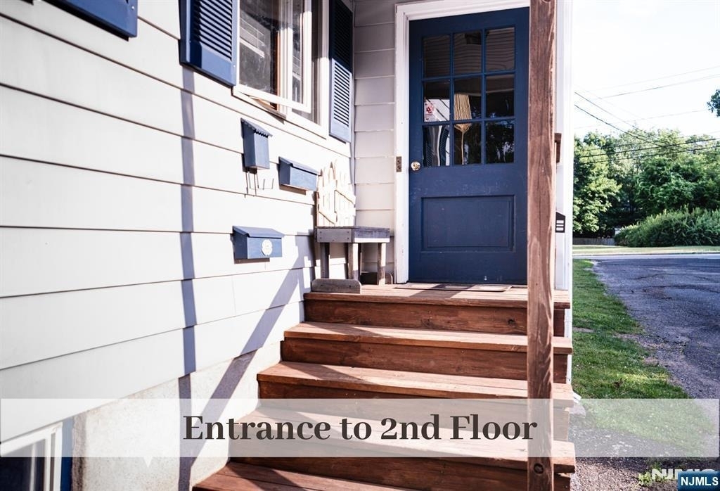 54 Glen - Photo 1
